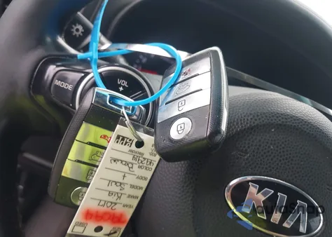 2017 Kia Soul + из США, поврежденный, VIN KNDJP3A57H7492914